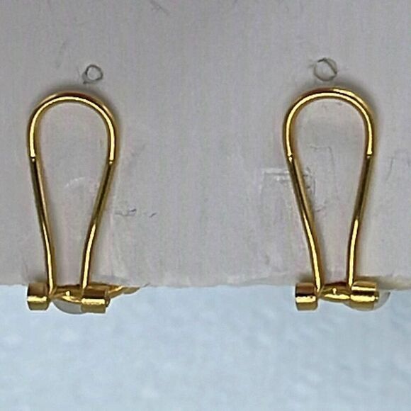 Vintage Liz Claiborne clip beaded faux pearl earrings - Picture 5 of 10